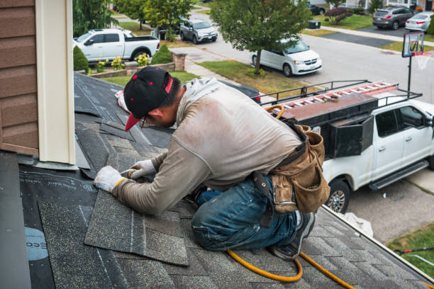 Professional Roofing technician working in Romeoville, IL